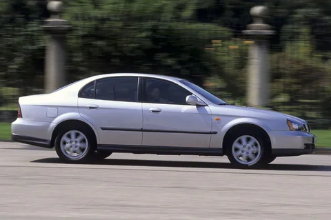 Daewoo Evanda 2.0 CDX 2003 view 2