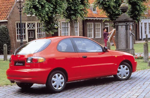 Daewoo Lanos 1.6 SXi 1997 view 4
