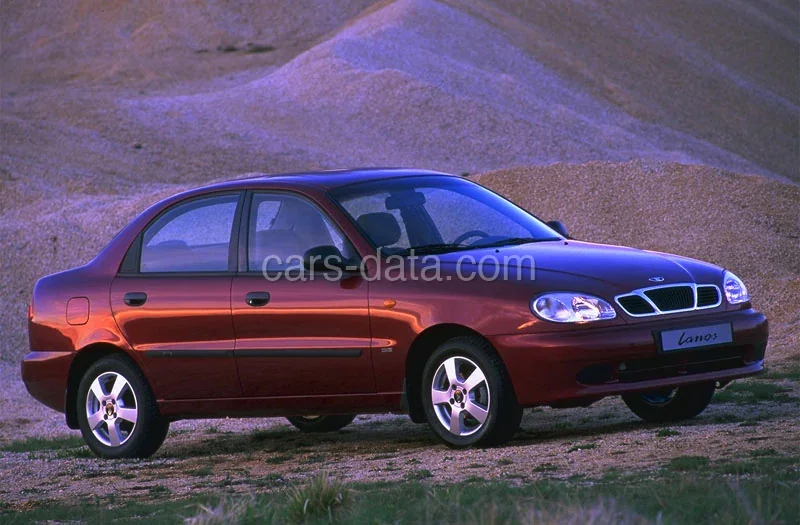 Daewoo Lanos 1.3 SE 1997 front view