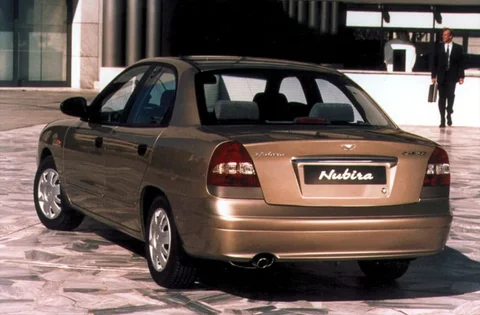 Daewoo Nubira 2.0 CDX 1999 view 5