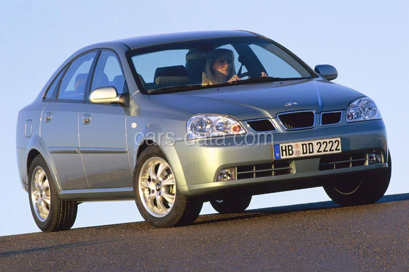Daewoo Nubira 1.8 Class 2003 front view