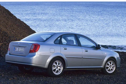 Daewoo Nubira 1.6 Style 2003 view 4