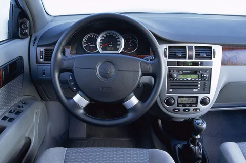 Daewoo Nubira 1.6 Style 2003 view 8