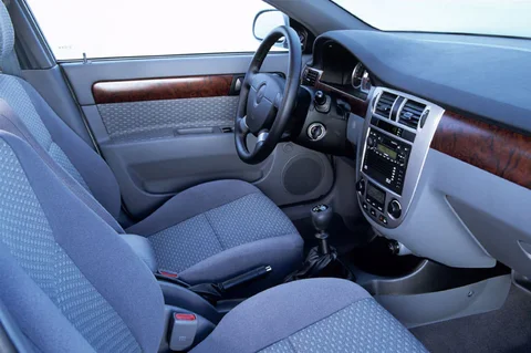 Daewoo Nubira 1.6 Style 2003 view 9