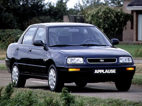 Daihatsu Applause 16 Li 1989 view 3
