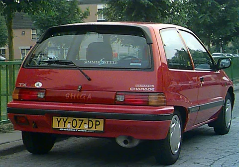Daihatsu Charade TS 1987 view 4