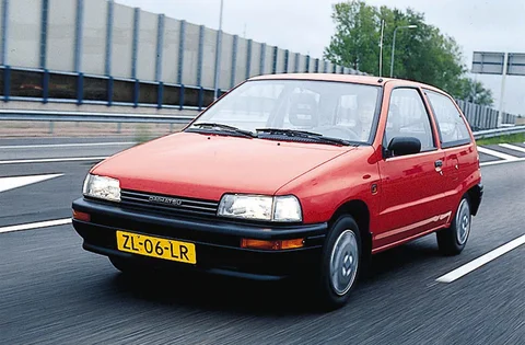 Daihatsu Charade TS 1987 view 2
