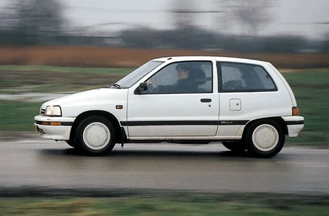 Daihatsu Charade TS 1987 view 3