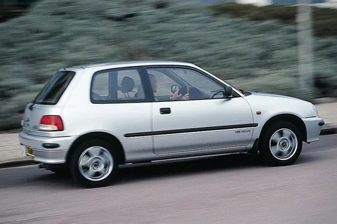 Daihatsu Charade 1.3 CTi 1996 view 4