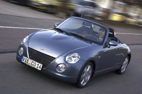 Daihatsu Copen Roadster 1.3 16V DVVT 2006 view 2