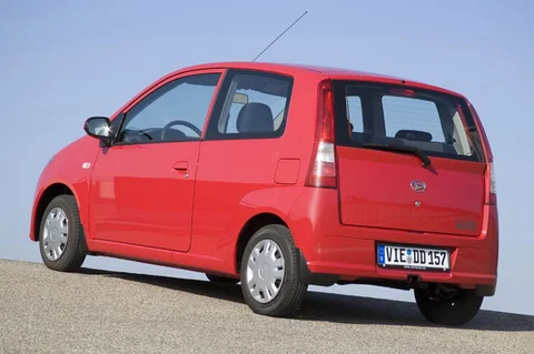 Daihatsu Cuore 1.0 12V DVVT 2006 view 8