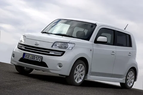 Daihatsu Materia 1.3 Rythm 2007 view 5