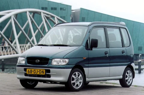 Daihatsu Move Move 2001 view 4