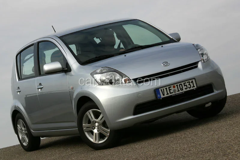 Daihatsu Sirion 2 1.0 12V DVVT Slim 2010 front view