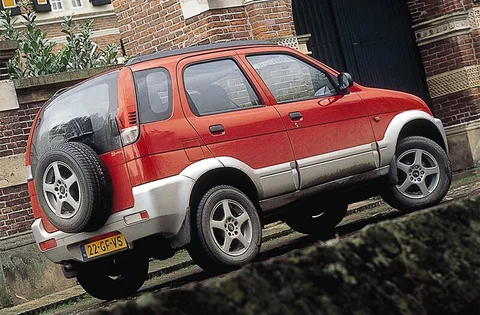 Daihatsu Terios 2WD 1.3i SXE 2000 view 6