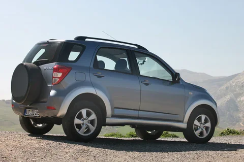 Daihatsu Terios 1.5 16V DVVT 2WD Explore 2006 view 4
