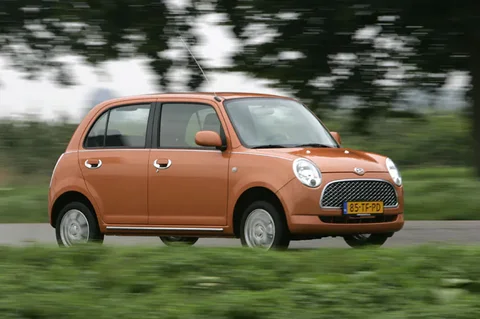 Daihatsu Trevis Trevis 2006 view 2