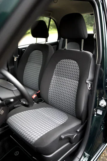 Daihatsu Trevis Trevis 2006 view 12