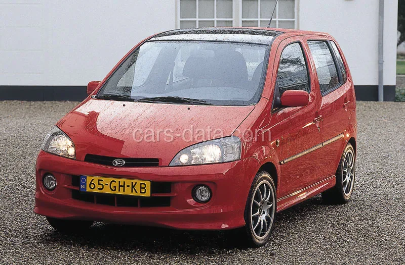 Daihatsu Young RV 1.0 12V RTi 2001 front view