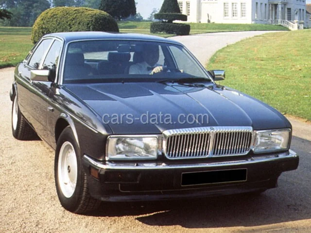 Daimler 3.6 1986 — Extérieur 1