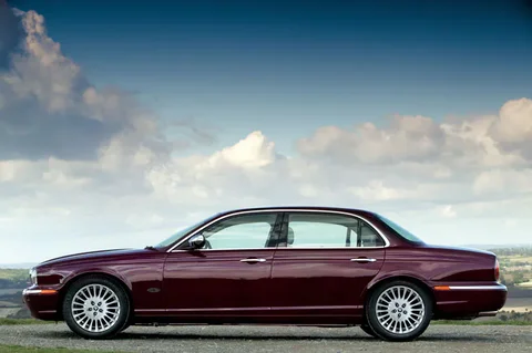 Daimler Super Eight Super Eight 2005 view 2