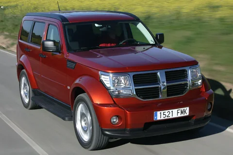 Dodge Nitro 2.8 CRD 4x4 R/T 2007 view 7