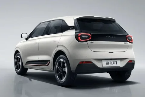 Dongfeng Box 31kWh Style Edition 2024 view 3