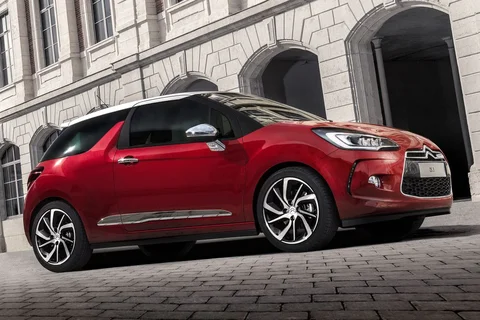 DS 3 PureTech 110 Ultra Prestige 2015 view 9