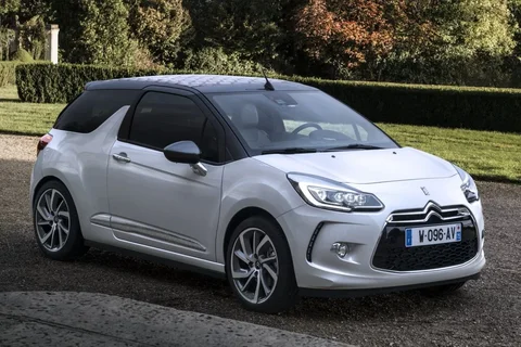 DS 3 Cabrio PureTech 110 1955 2015 view 5
