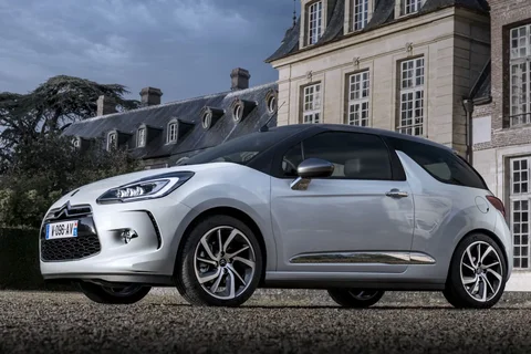 DS 3 Cabrio PureTech 110 1955 2015 view 6