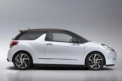 DS 3 PureTech 110 Sport Chic 2016 view 10