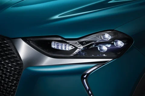 DS 3 Crossback PureTech 100 Grand Chic 2019 view 9