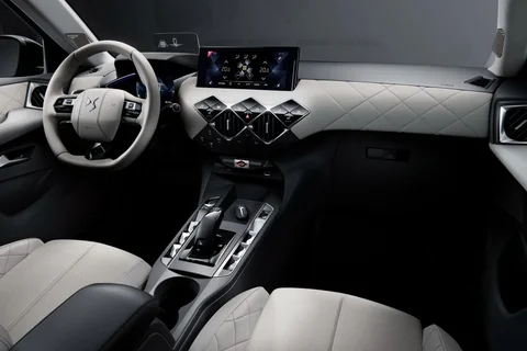 DS 3 Crossback PureTech 100 Grand Chic 2019 view 11