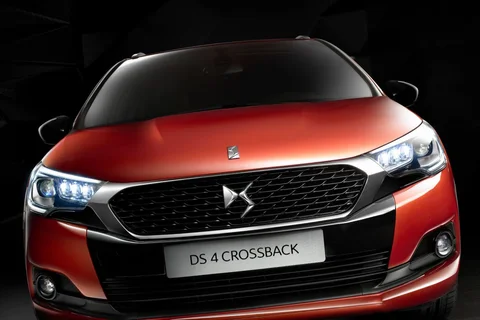 DS 4 Crossback THP 165 Moondust 2017 view 3