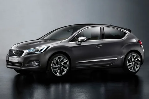 DS 4 BlueHDi 120 Chic 2015 view 4