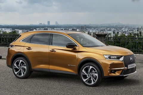 DS 7 Crossback PureTech 130 Business 2020 view 2