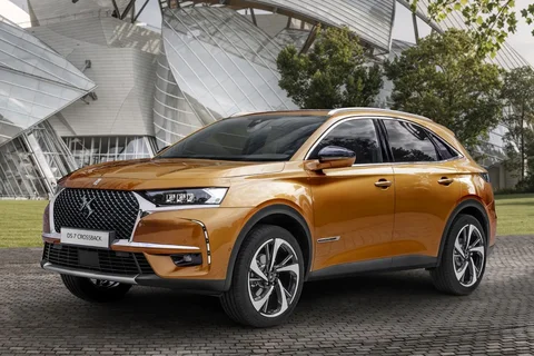 DS 7 Crossback PureTech 130 Business 2020 view 10