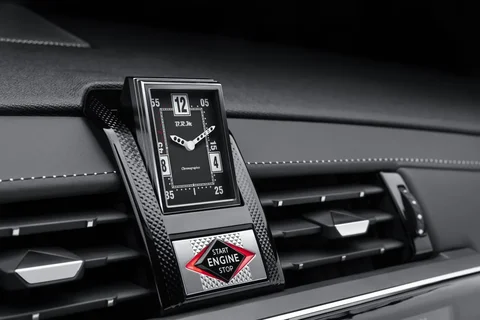 DS 7 E-Tense 225 Performance Line 2022 view 12