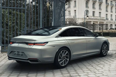 DS 9 E-Tense 250 Esprit de Voyage 2023 view 12