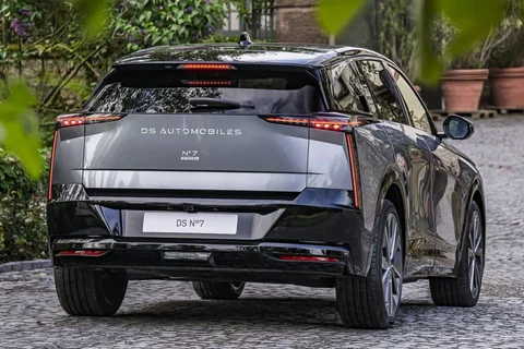 DS N°7 FWD Long Range 245hp 2026 suv изглед 5