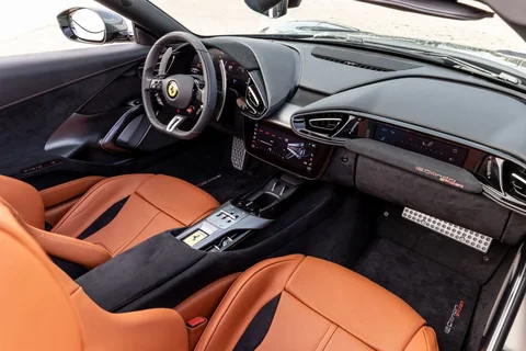 Ferrari 12Cilindri Spider 2025 view 10