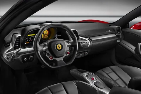 Ferrari 458 Speciale HELE 2014 view 5