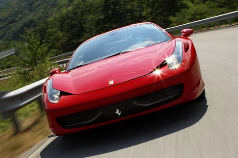 Ferrari 458 Speciale HELE 2014 view 6
