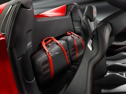 Ferrari 458 Spider HELE 2011 view 11
