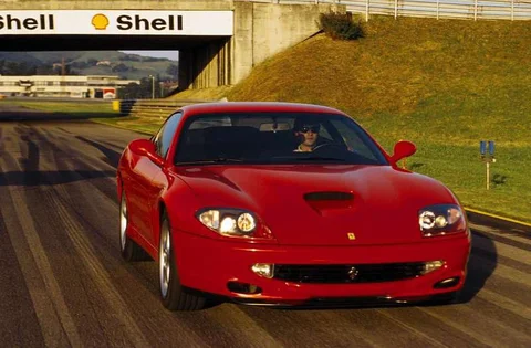 Ferrari 550 Maranello 1996 view 2