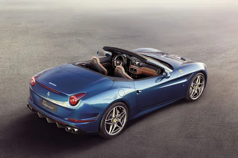 Ferrari California T 2014 view 8