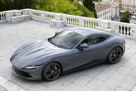 Ferrari Roma Roma 2020 view 6
