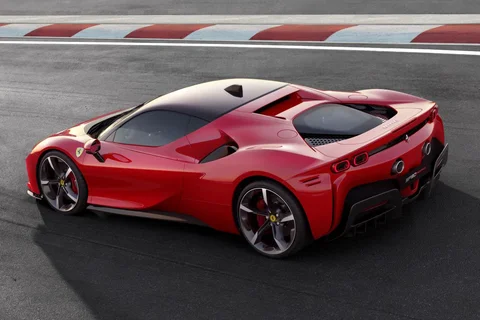 Ferrari SF90 XX Stradale 2023 view 7