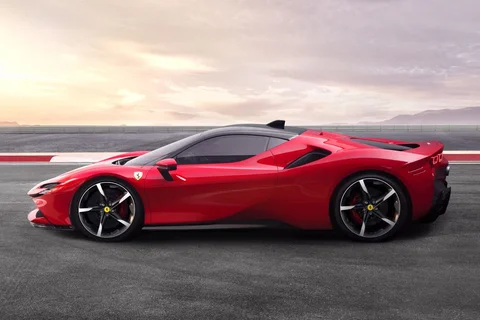Ferrari SF90 XX Stradale 2023 view 12