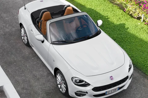 Fiat 124 Spider 1.4 MultiAir 16v 2016 view 10